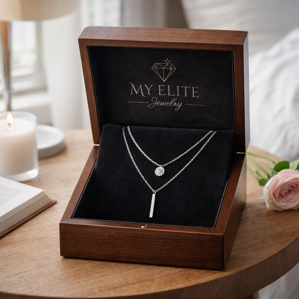 Luna Square & Circle Zircon Necklace