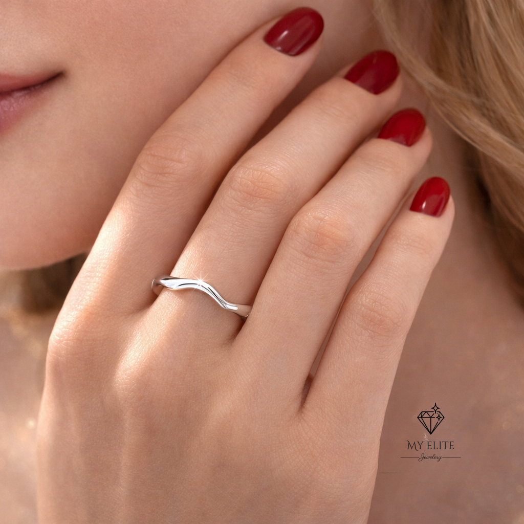 Timeless Plain Silver Ring