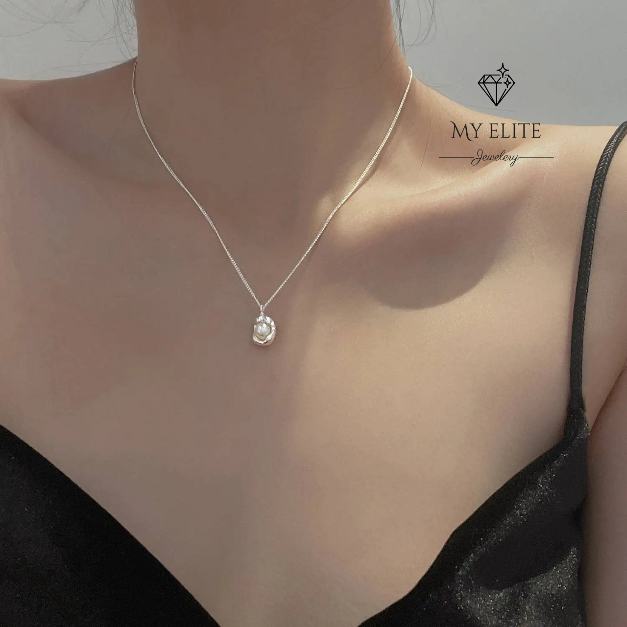 Romantic Pearl neckless