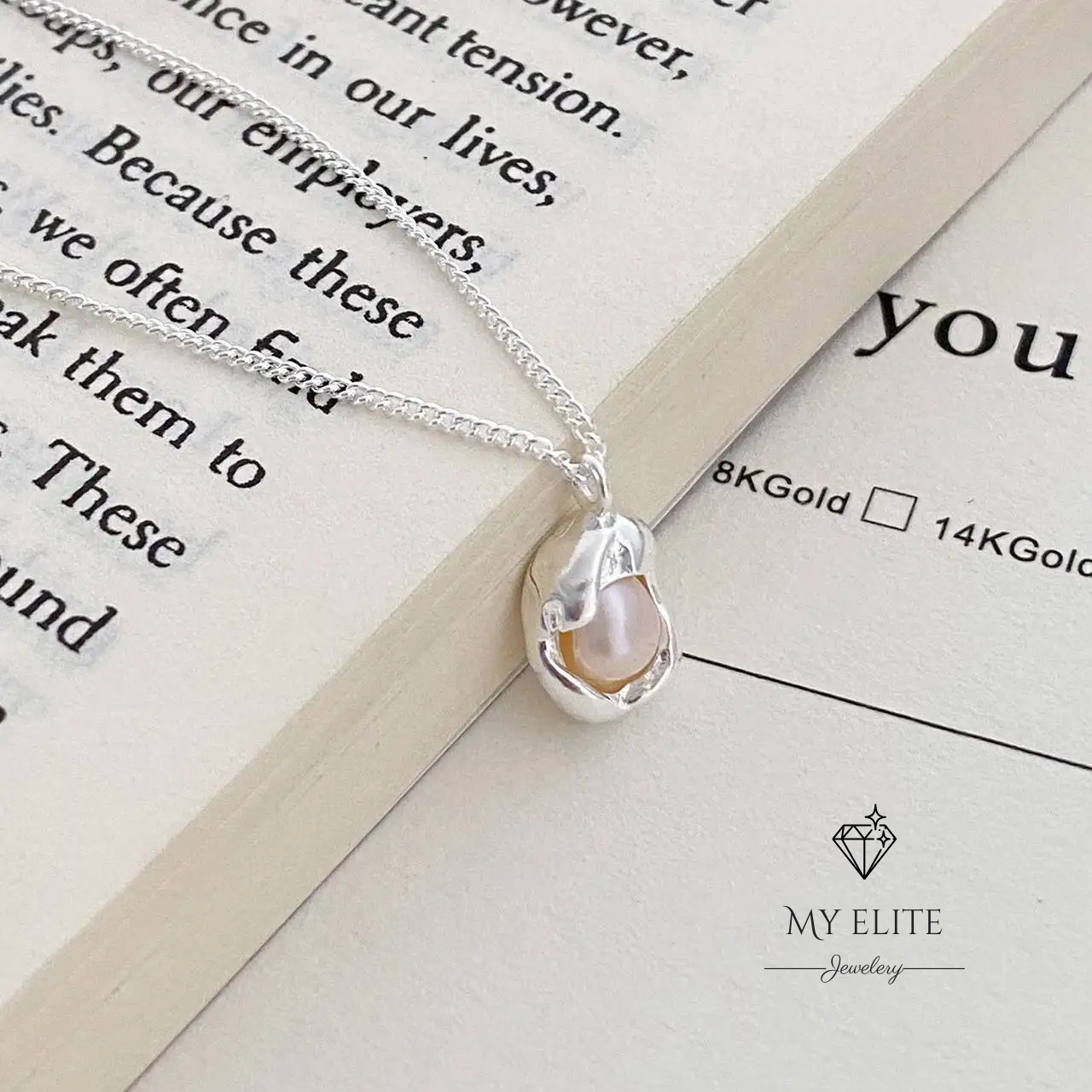 Romantic Pearl neckless