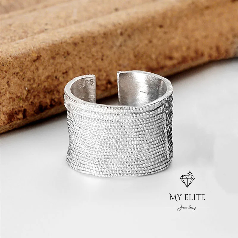 Textured Majesty 925 Ring